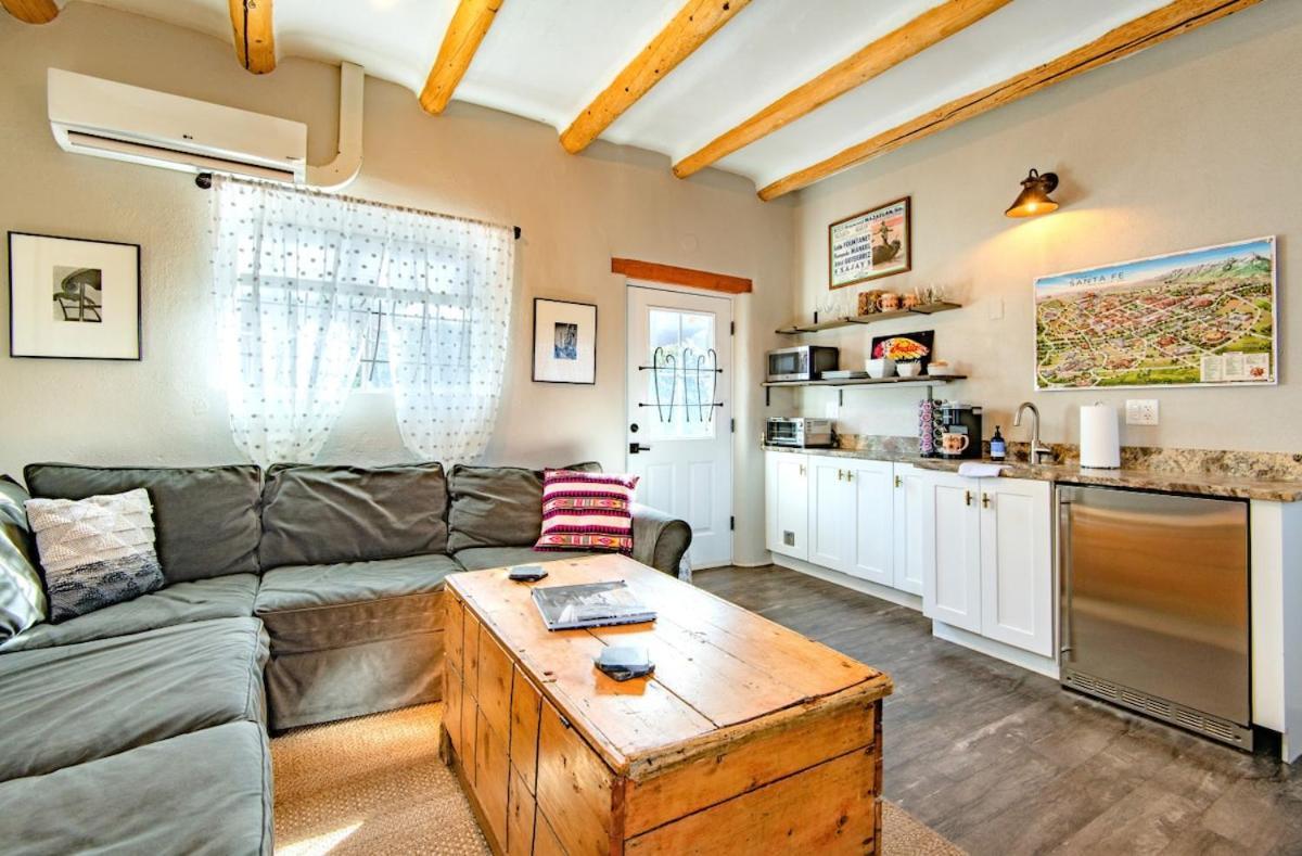 Apartment Charming Downtown Adobe Casita Spacious 450 Sq Ft, King Bed And Patio *