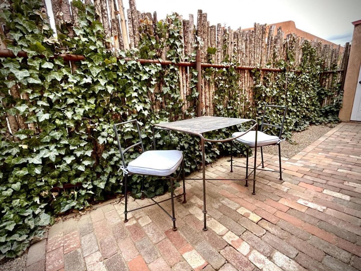 Apartment Charming Downtown Adobe Casita Spacious 450 Sq Ft, King Bed And Patio Santa Fe