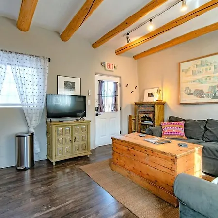 Apartment Charming Downtown Adobe Casita Spacious 450 Sq Ft, King Bed And Patio Santa Fe